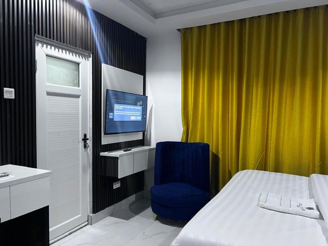 Villa Palazzo Hotel 2 Ikeja Luaran gambar