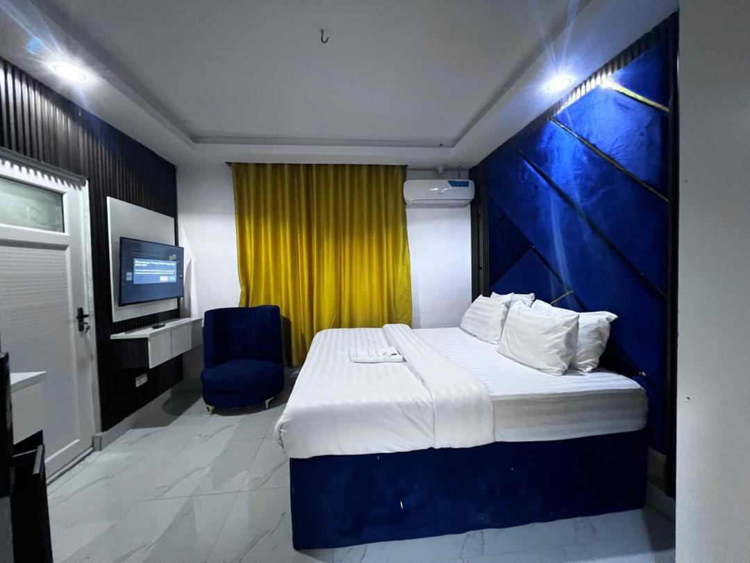 Villa Palazzo Hotel 2 Ikeja Luaran gambar
