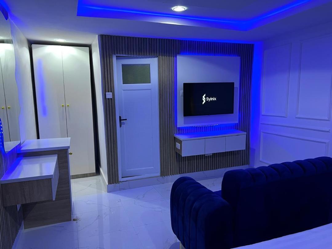 Villa Palazzo Hotel 2 Ikeja Luaran gambar