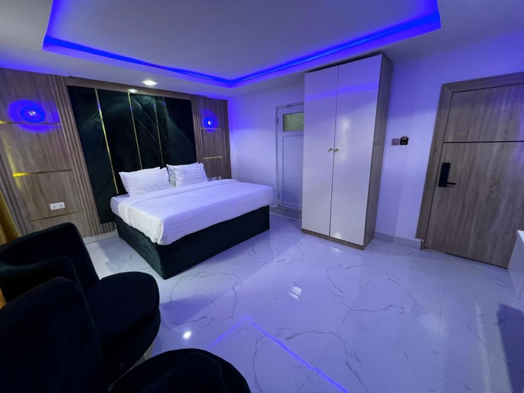 Villa Palazzo Hotel 2 Ikeja Luaran gambar