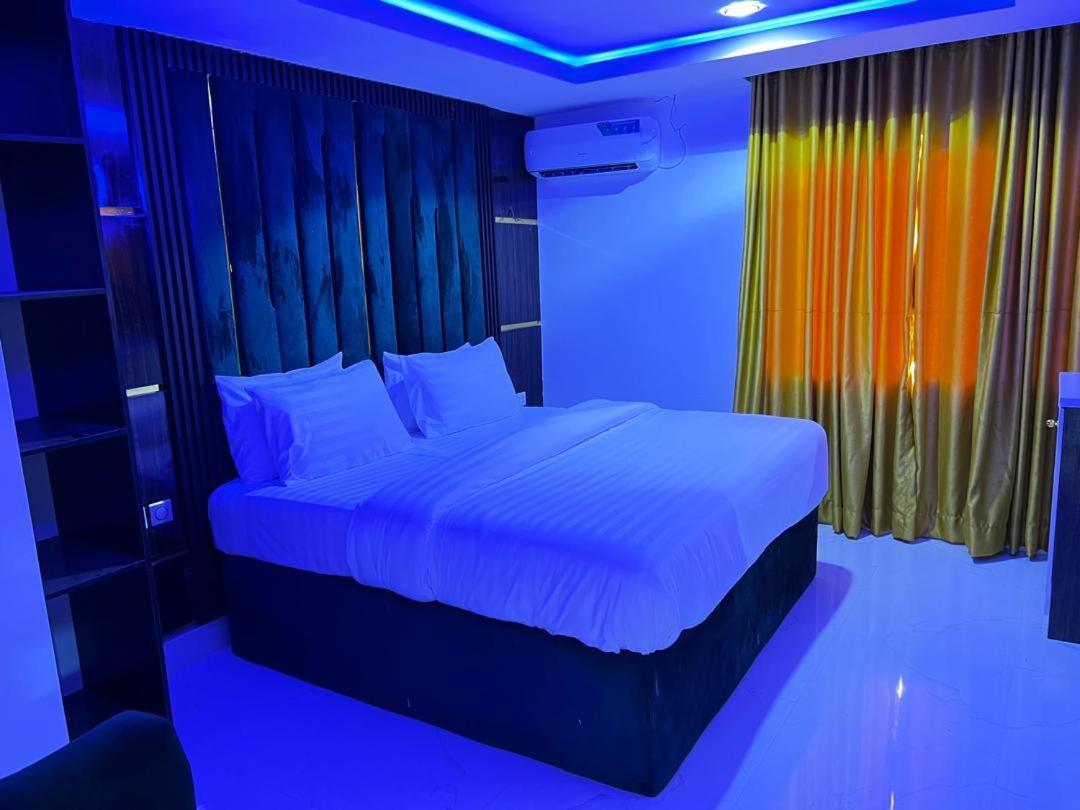 Villa Palazzo Hotel 2 Ikeja Luaran gambar