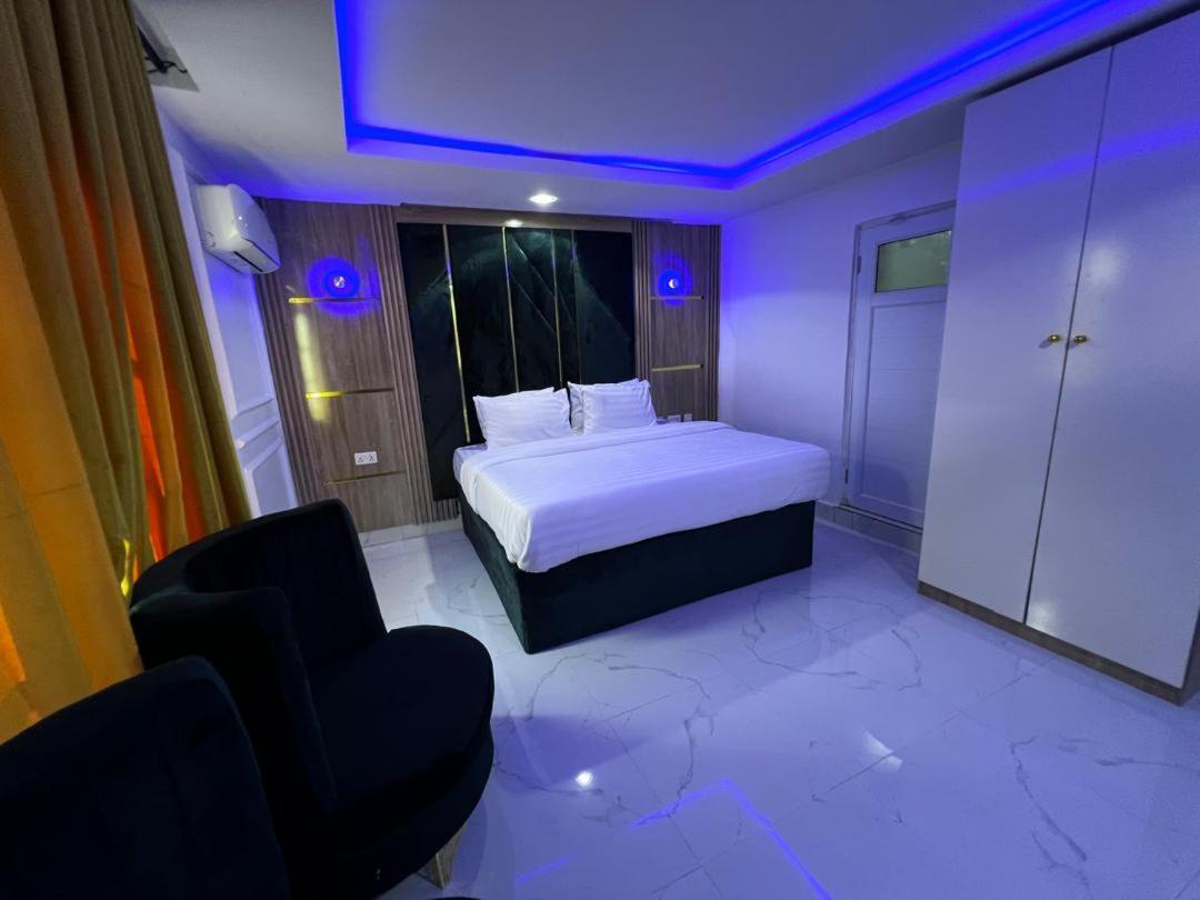 Villa Palazzo Hotel 2 Ikeja Luaran gambar