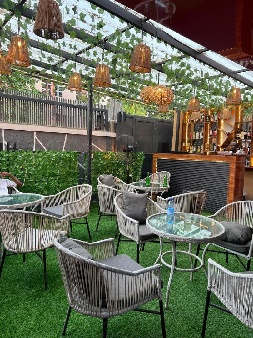 Villa Palazzo Hotel 2 Ikeja Luaran gambar