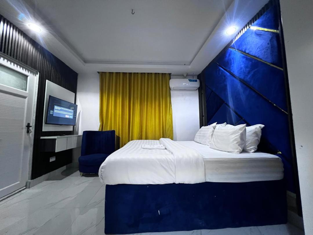 Villa Palazzo Hotel 2 Ikeja Luaran gambar