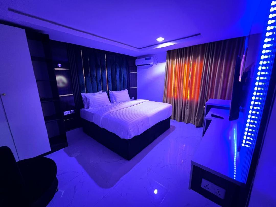 Villa Palazzo Hotel 2 Ikeja Luaran gambar