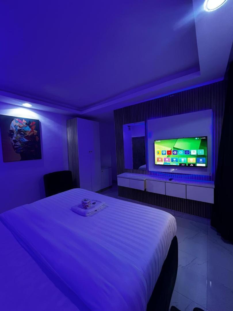 Villa Palazzo Hotel 2 Ikeja Luaran gambar