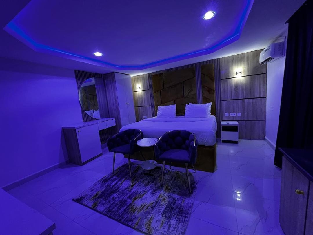 Villa Palazzo Hotel 2 Ikeja Luaran gambar